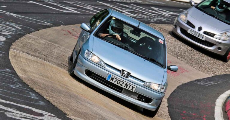 306 GTi6 on the Karussell at the Nordschleife