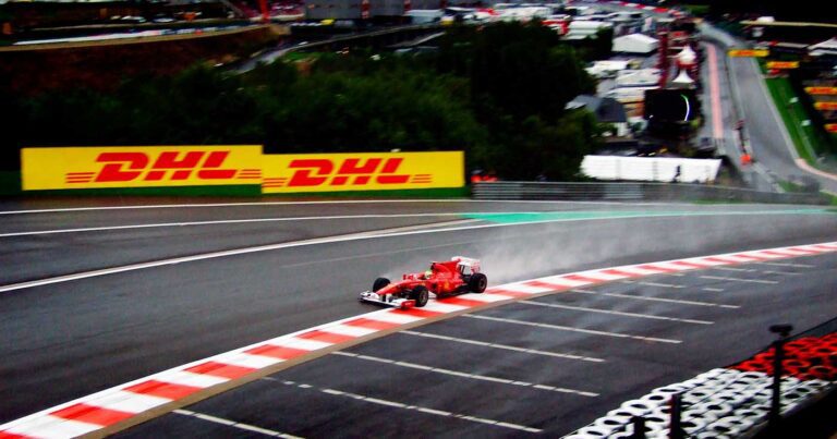 Eau Rouge Felipe Massa in the rain Raidillon at Spa Francorchamps