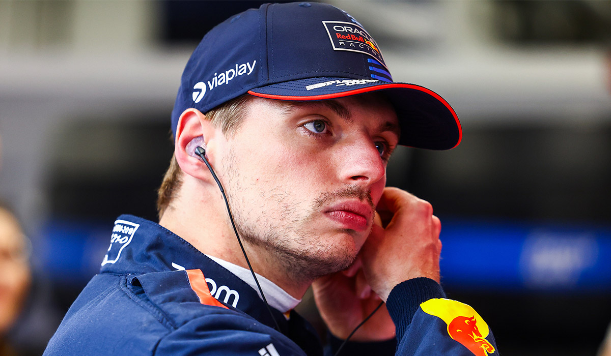 Max Verstappen puts in his earplugs