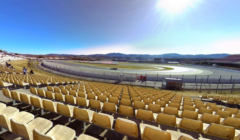 Grandstand G circuit de barcelona catalunya view