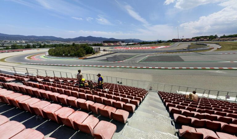 View from Grandstand H at the Spanish F1 Grand Prix