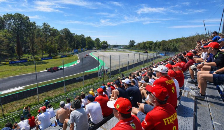 Monza ascari 3 grandstand 12 view
